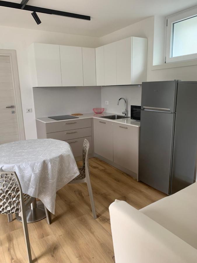 Appartamento Camelia Malcesine Luaran gambar
