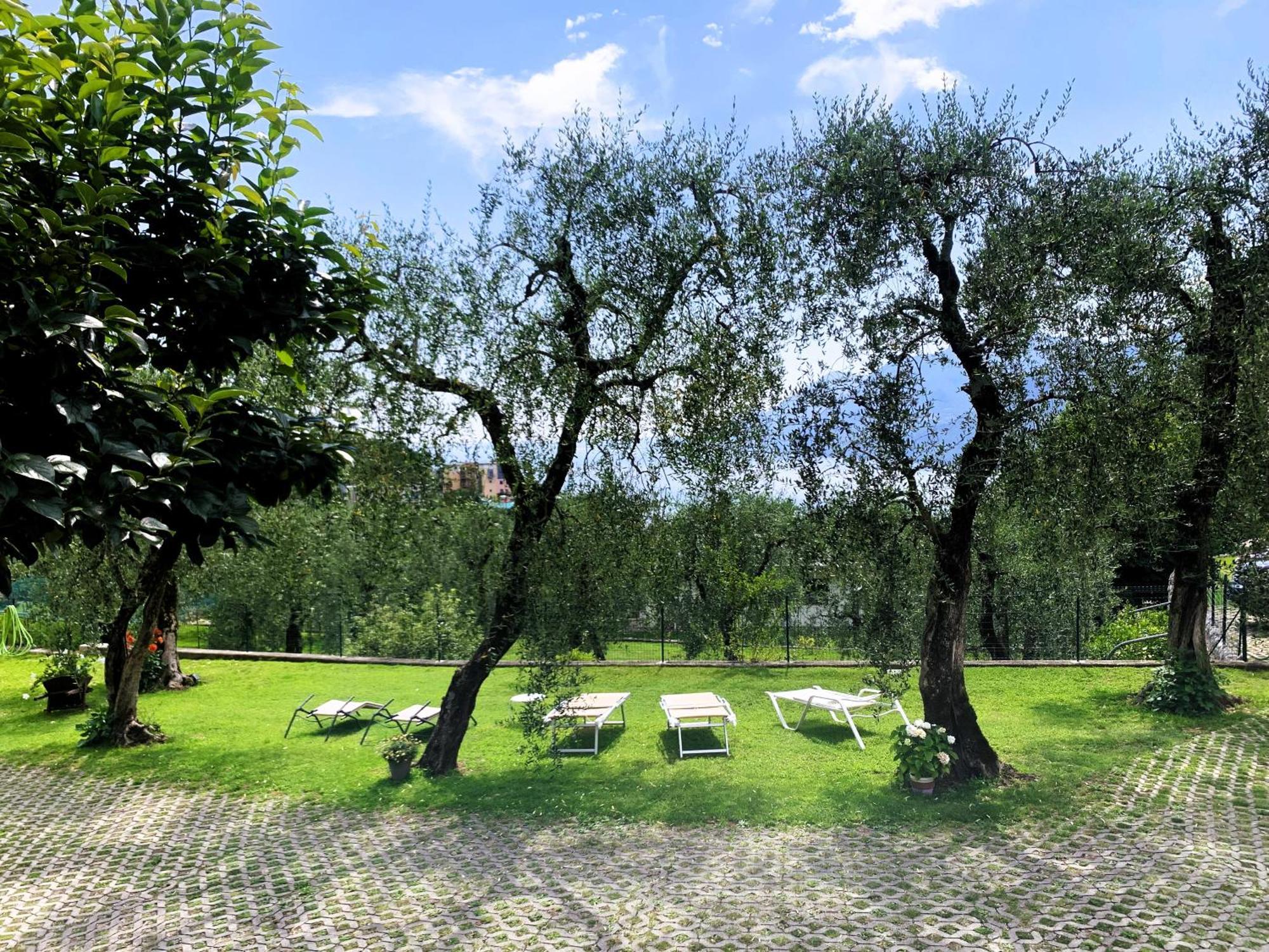 Appartamento Camelia Malcesine Luaran gambar